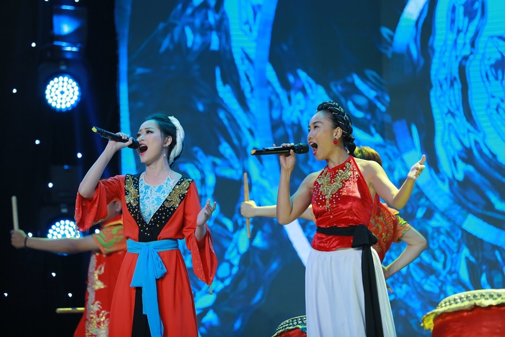 Hinh anh tap 9 troi sinh mot cap anh 7