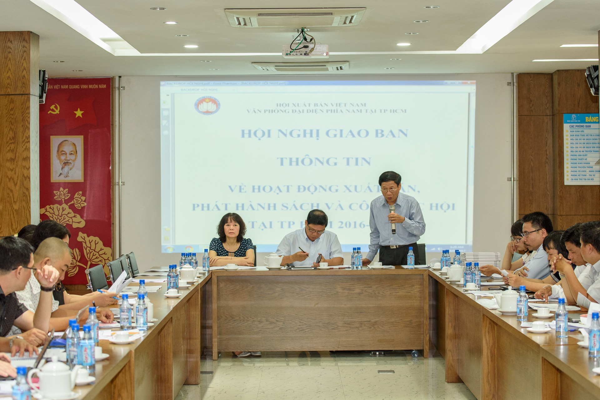 doanh thu của ngành xuất bản 2016 ảnh 1 doanh thu cua nganh xuat ban 2016 anh 1