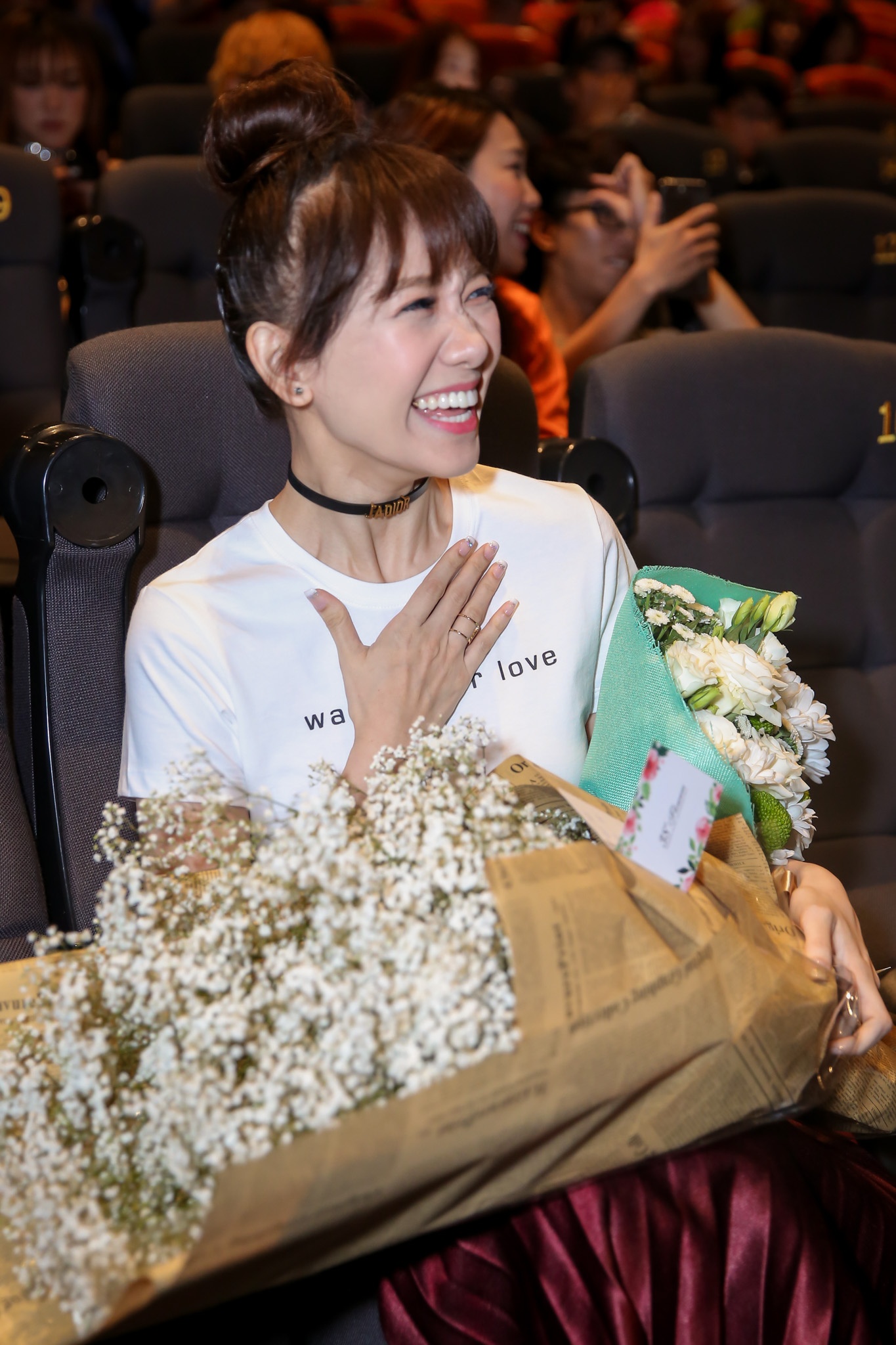 Hari Won ra mat MV Cuoi cung anh cung den anh 7