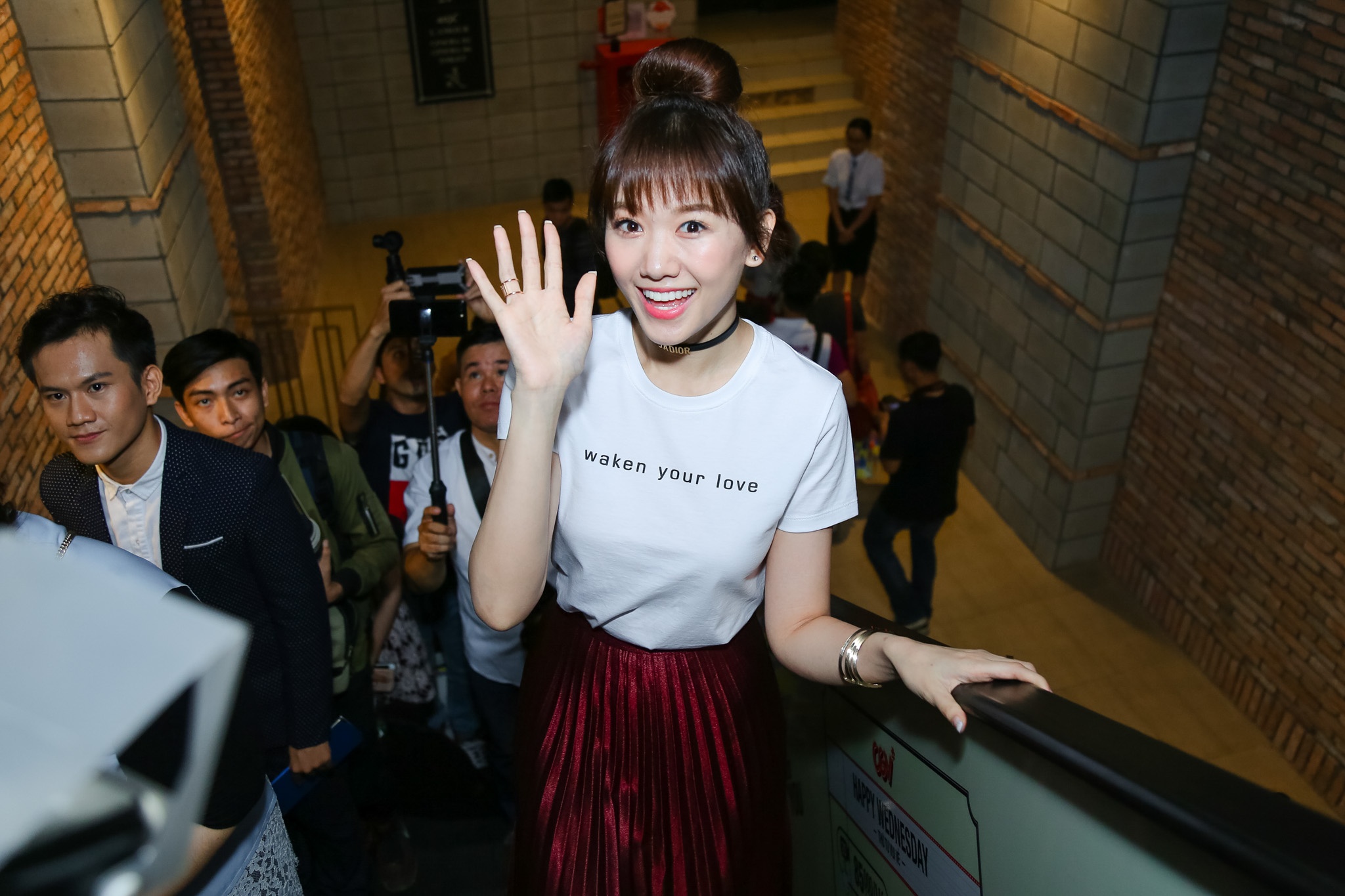 Hari Won ra mat MV Cuoi cung anh cung den anh 9