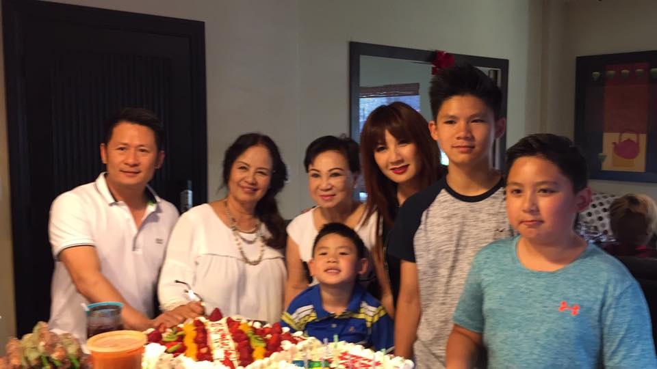 Bằng Kiều hội ngộ vợ cũ và con trong sinh nhật mẹ ảnh 1 Bang Kieu hoi ngo vo cu va con trong sinh nhat me anh 1