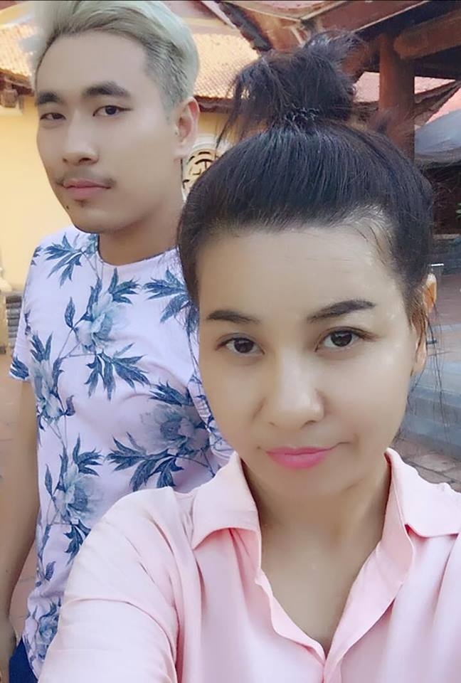 Kieu Minh Tuan dua Cat Phuong di du lich anh 2