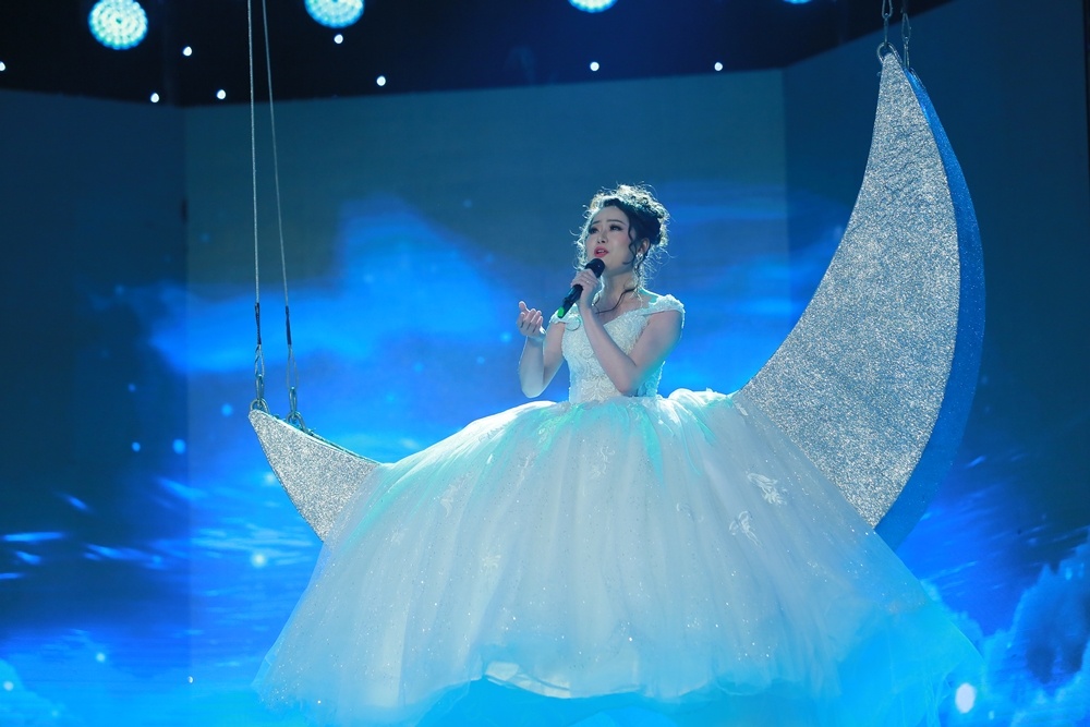 Ban than Mr. Dam tro thanh quan quan anh 9