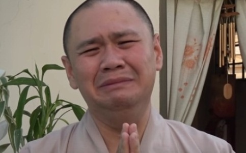 Clip Minh Beo xin loi khan gia nhung bi che gia tao hinh anh