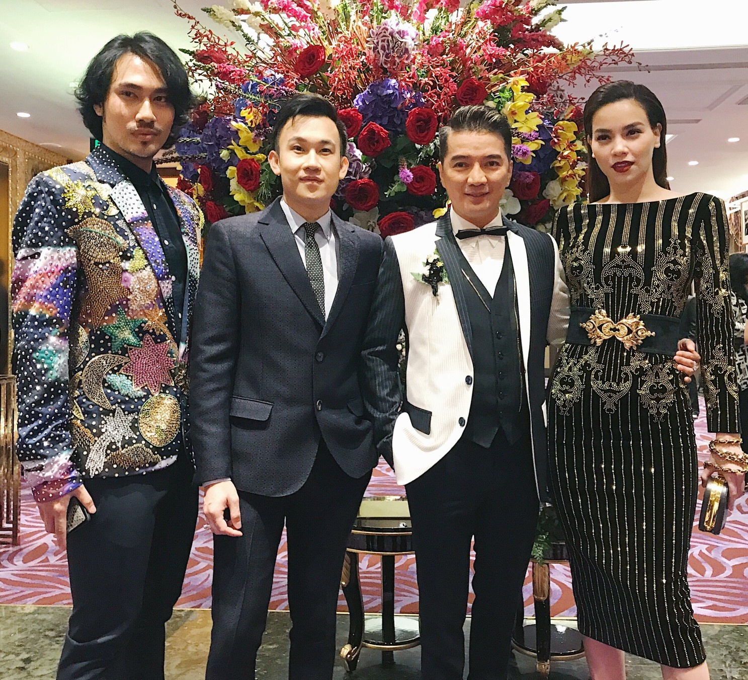 Dan sao Viet du tiec cua Dam Vinh Hung anh 6