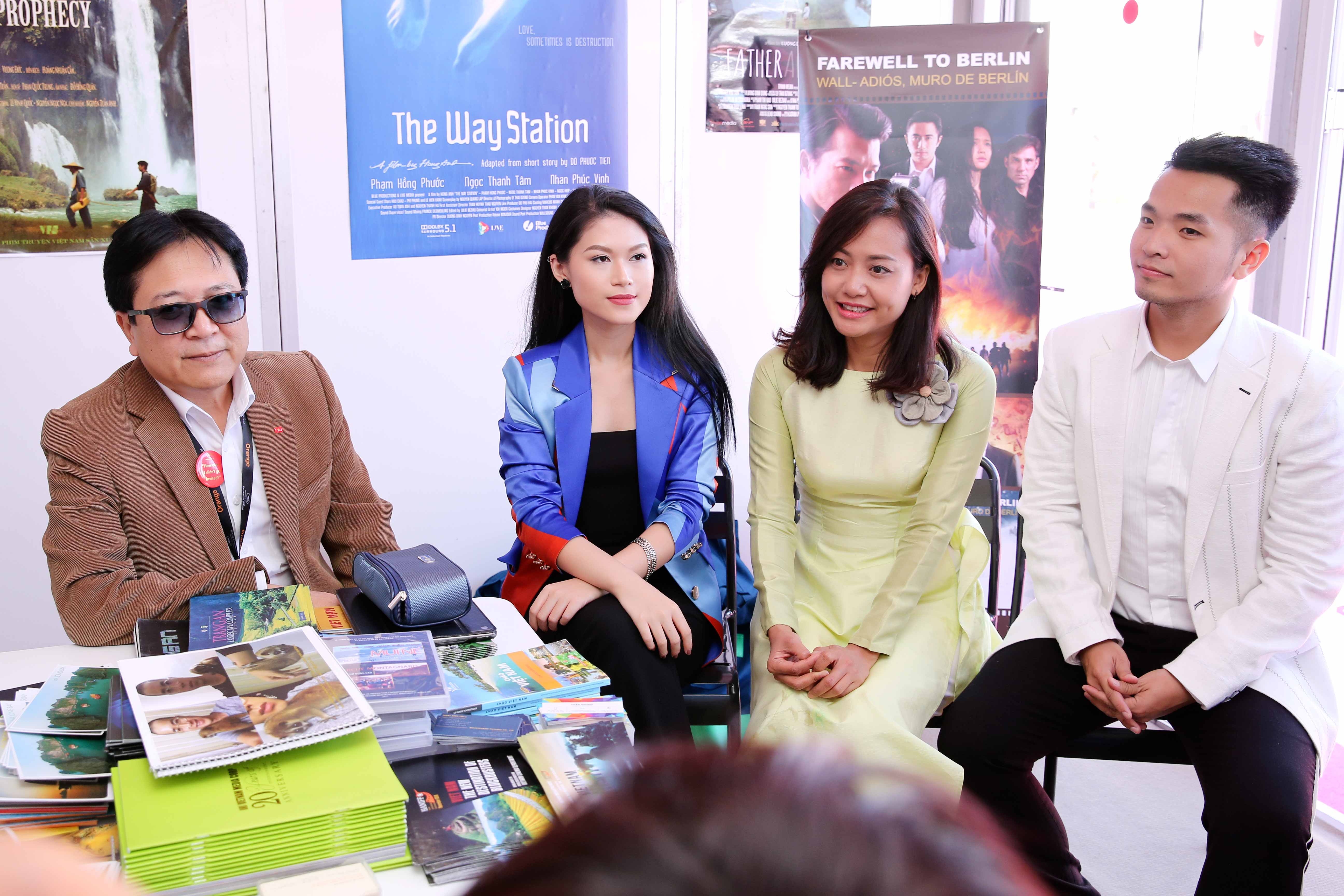 Hong Anh du LHP phim Cannes 2017 anh 1