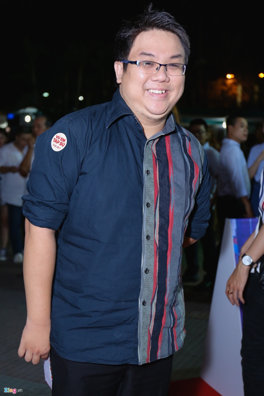 Gia Bao khong the binh thuong voi vo moi cua ba anh 1