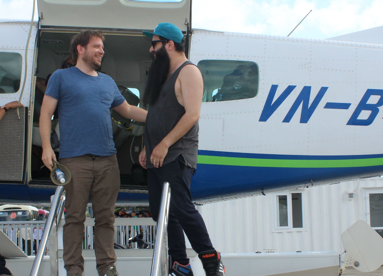 Đạo diễn Kong thăm Vịnh Hạ Long ảnh 1 Dao dien Kong tham Vinh Ha Long anh 1