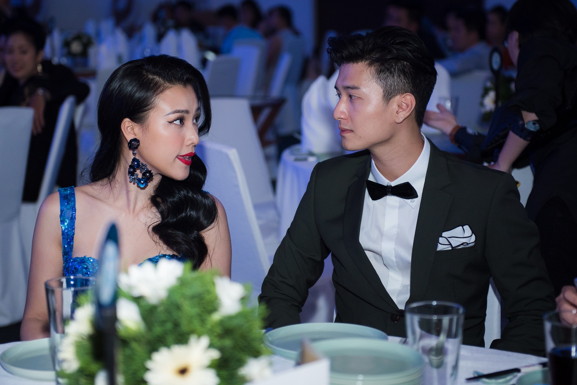 Huynh Anh cuoi guong khi gap Hoang Oanh anh 3