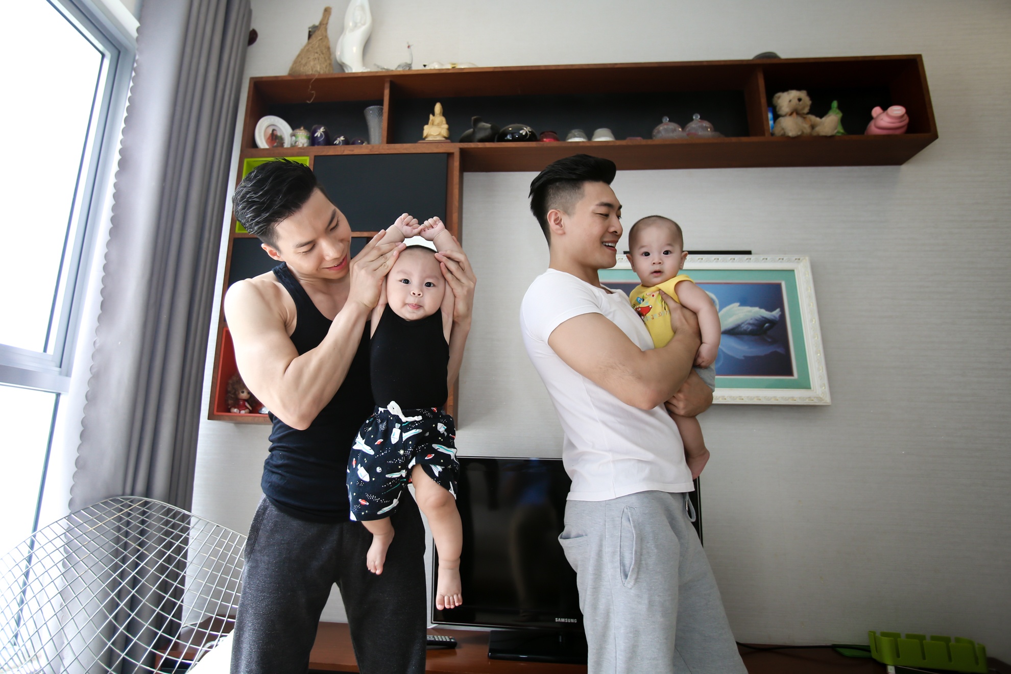 Quoc Co Quoc Nghiep tap xiec cho con trai anh 4