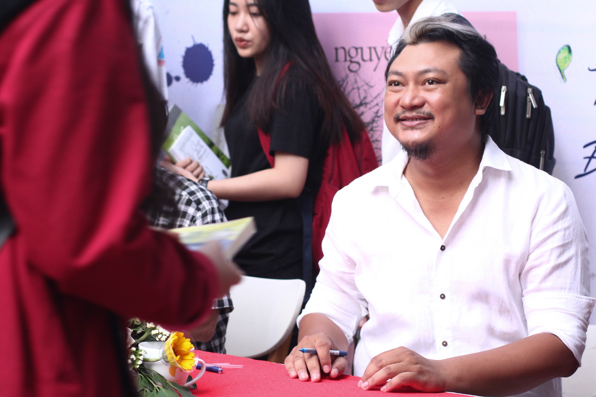 ky tang Co gai den tu hom qua anh 6