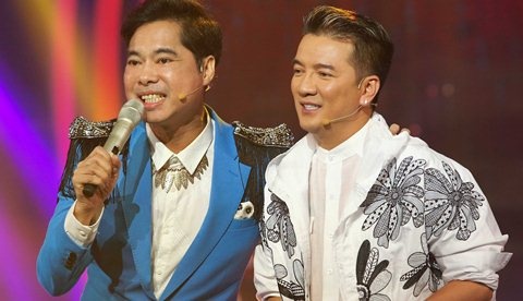 Ngoc Son, Dam Vinh Hung ngau hung hat lien tuc 7 bai Bolero hinh anh