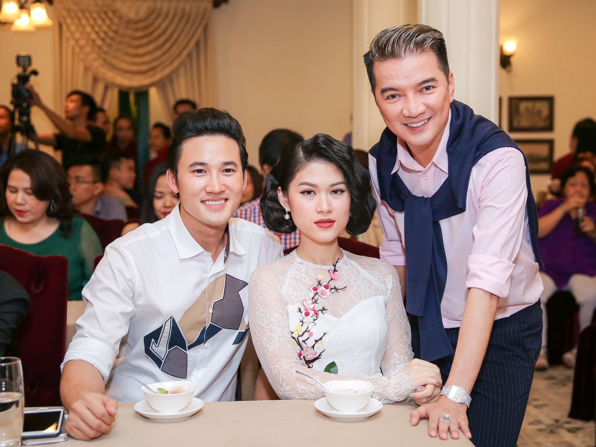 Live show Sài Gòn Bolero và Hưng ảnh 2 Live show Sai Gon Bolero va Hung anh 2