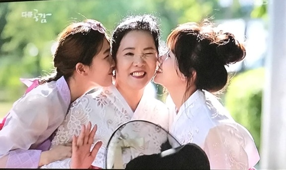 phim tài liệu về Hari Won ảnh 2 phim tai lieu ve Hari Won anh 2