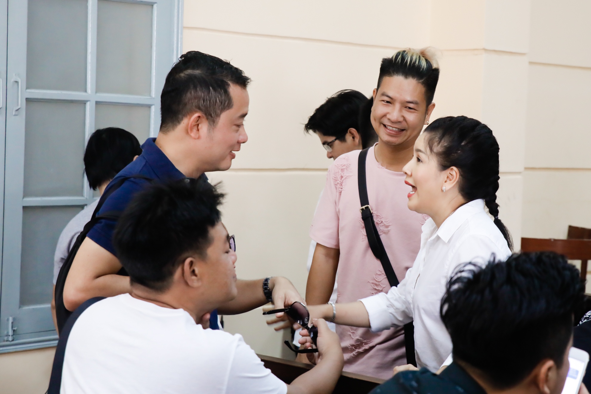 Ngoc Trinh thang kien nha hat kich anh 2