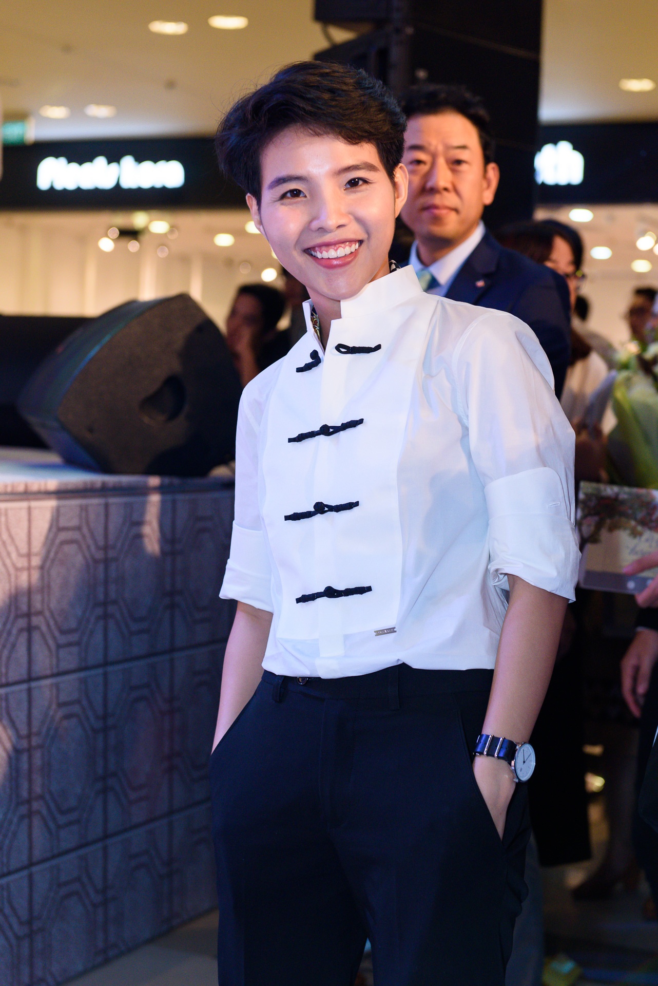 Miu Lê Cô gái đến từ hôm qua ảnh 7 Miu Le Co gai den tu hom qua anh 7