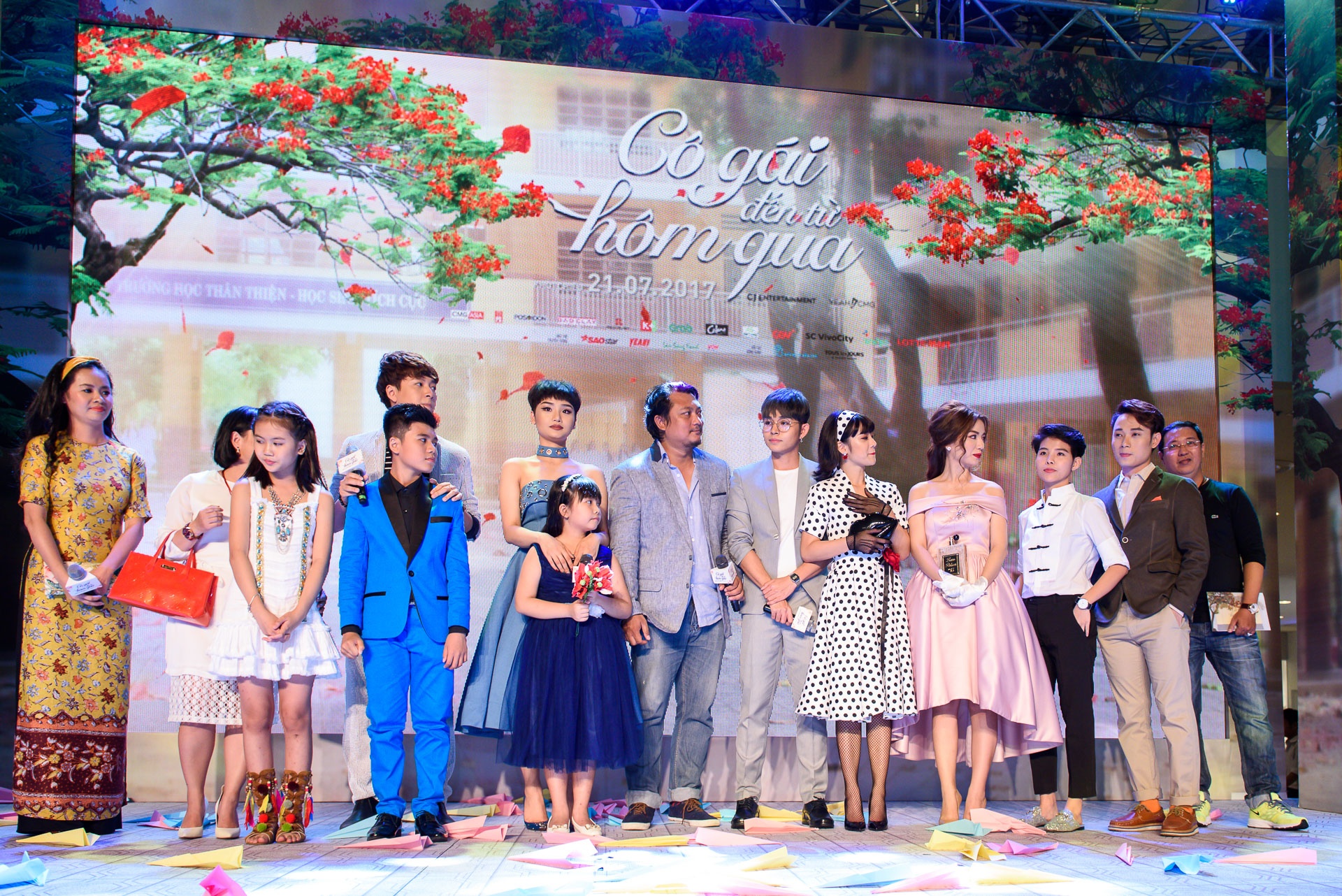 Miu Lê Cô gái đến từ hôm qua ảnh 1 Miu Le Co gai den tu hom qua anh 1