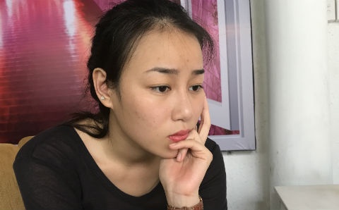 Nguoi mau Viet to chong dai gia bao hanh, cuop con hinh anh