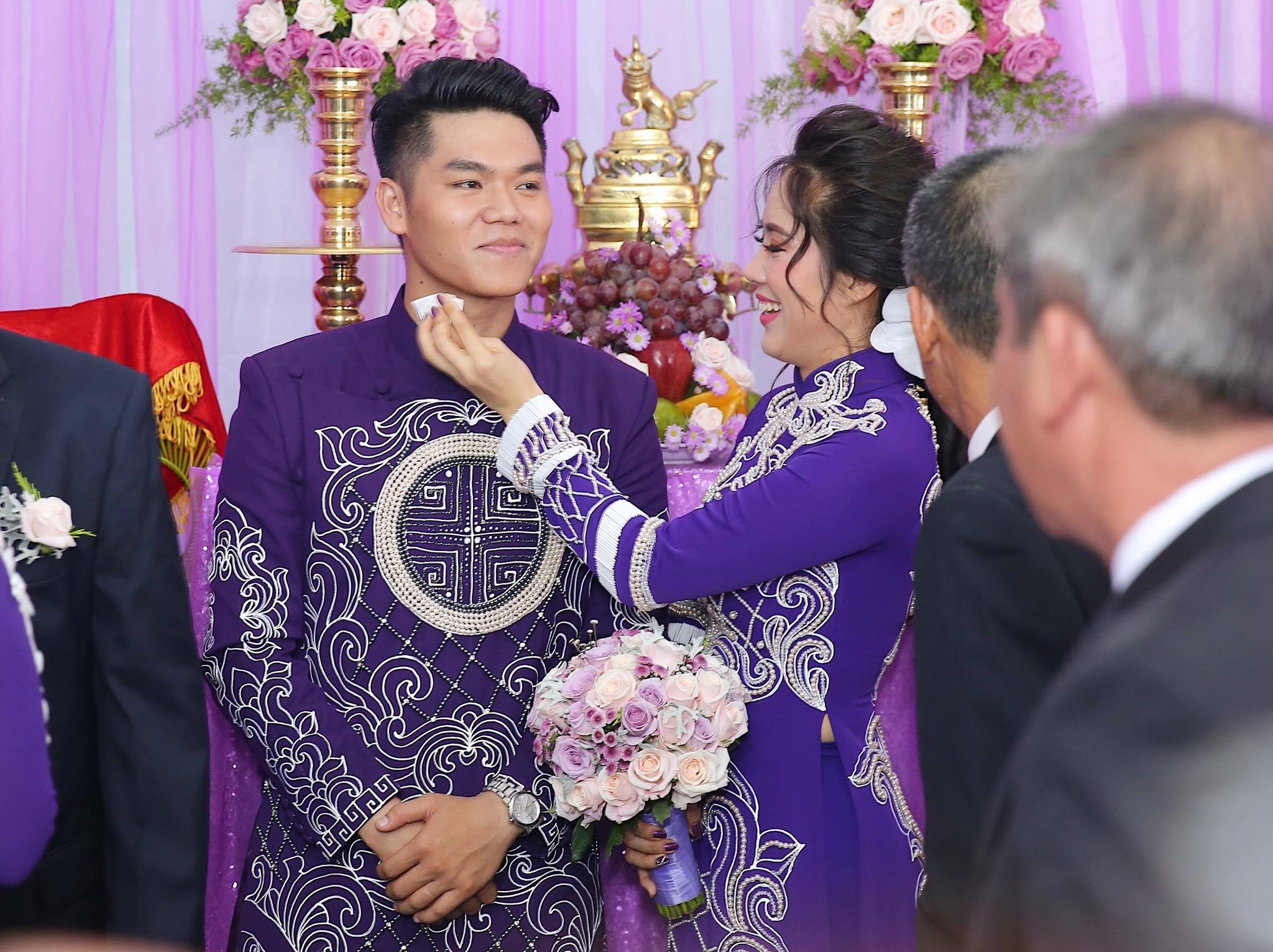 Đám cưới Lê Phương ở quê ảnh 8 Dam cuoi Le Phuong o que anh 8