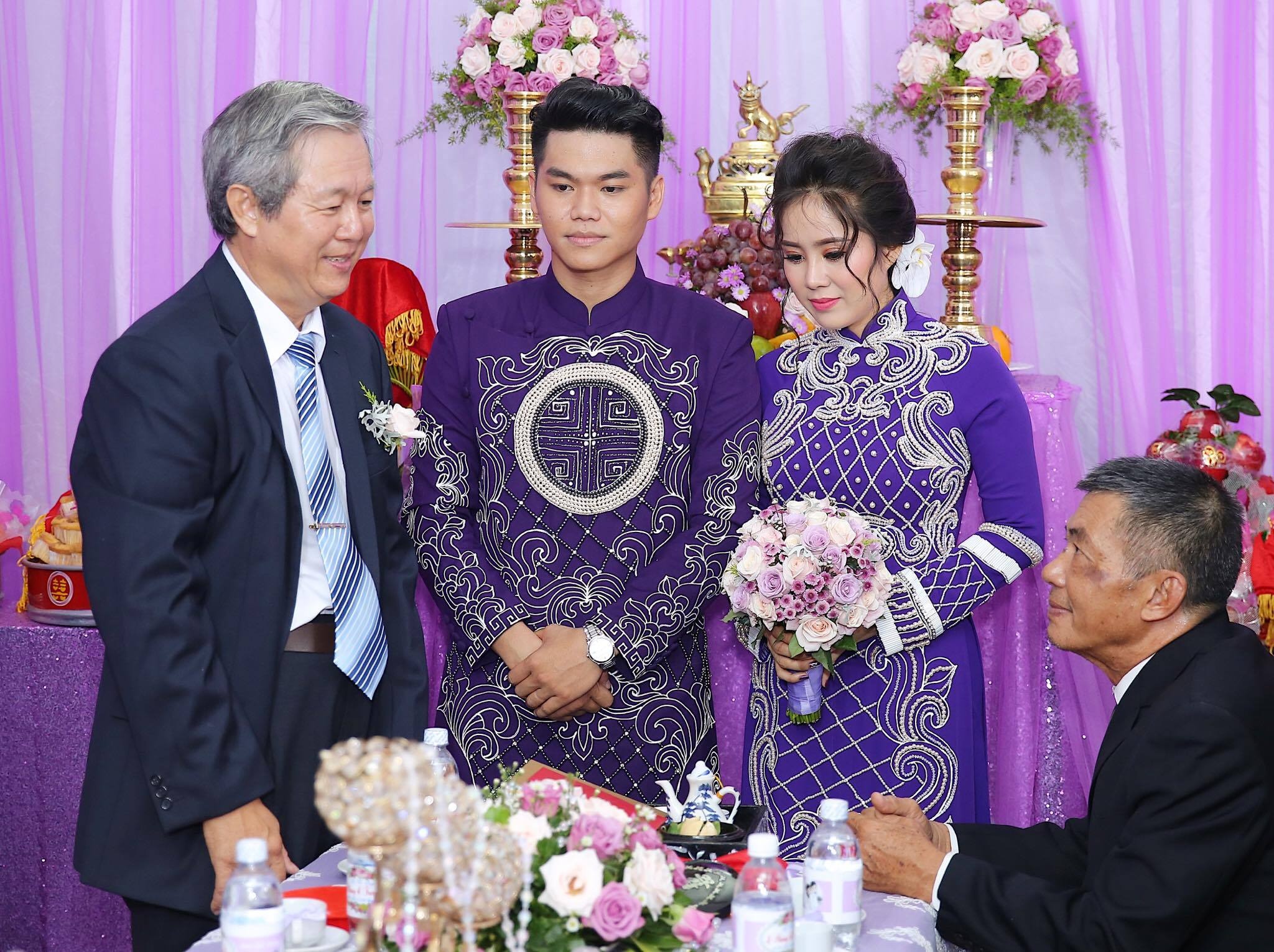 Đám cưới Lê Phương ở quê ảnh 7 Dam cuoi Le Phuong o que anh 7