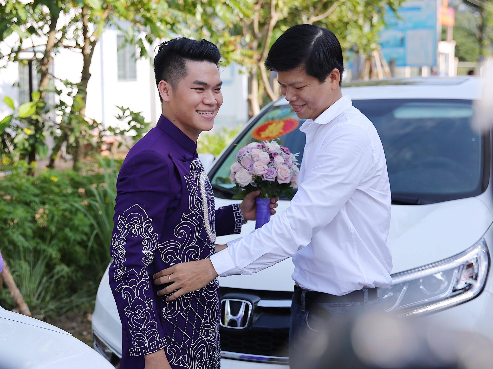 Đám cưới Lê Phương ở quê ảnh 3 Dam cuoi Le Phuong o que anh 3