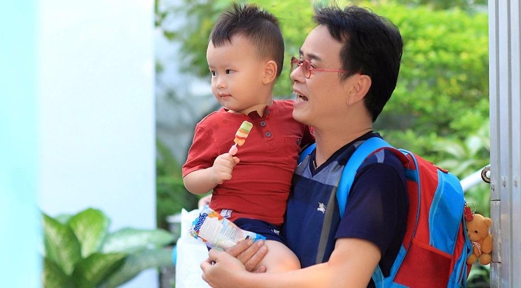Nhac si Duc Huy co con o tuoi 70 hinh anh