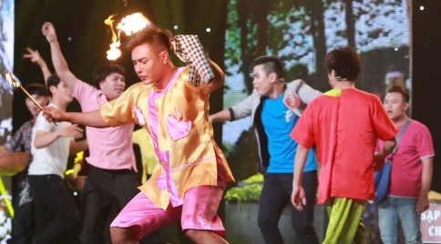 Lam Thang - Tiet muc Cho tinh hinh anh