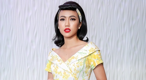 Dieu Nhi tra loi ve tin don het gia cat-xe len toi 700 trieu dong hinh anh