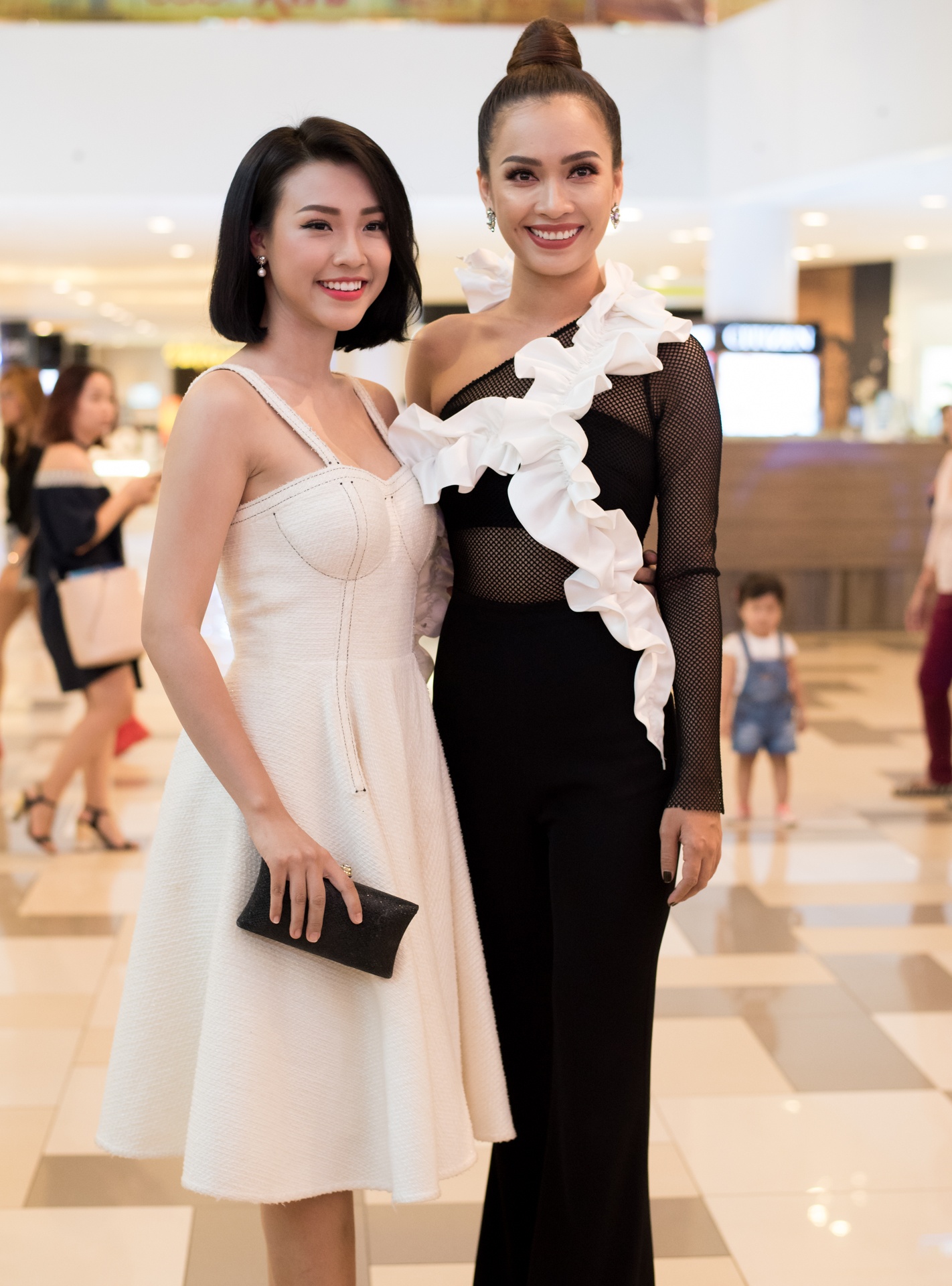 Ra mat phim Yeu di,  dung so o TP.HCM anh 6