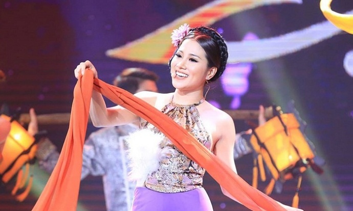 Game show bolero ảnh 4 Game show bolero anh 4