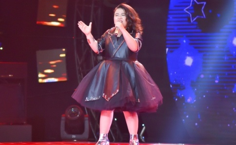 Ban sao Siu Black the hien Ly ca phe Ban Me hinh anh