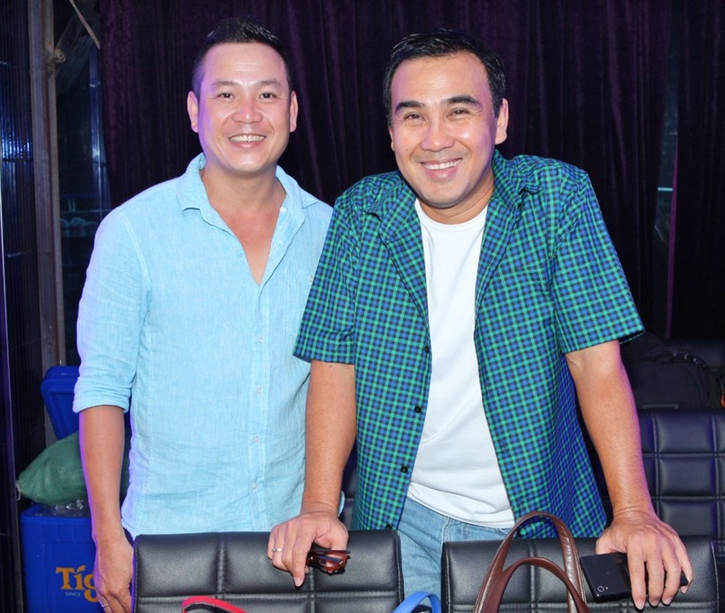 Quyen Loc mo san khau anh 1