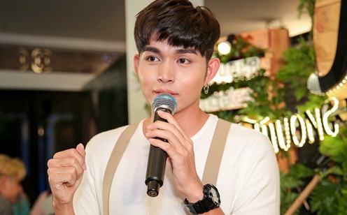 Jun Pham thu nhan tung yeu mot nguoi hon chinh ban than hinh anh