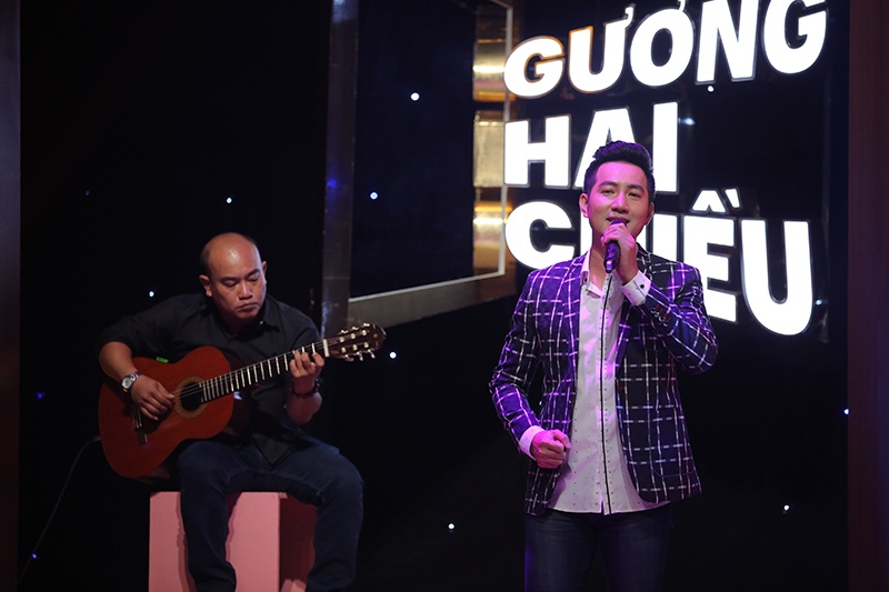 Nguyen Phi Hung ke chuyen hien tang anh 1