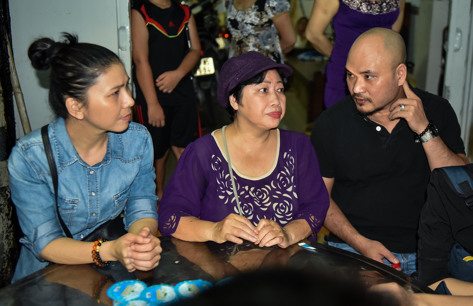 Tran Thanh vieng nghe si Khanh Nam anh 13