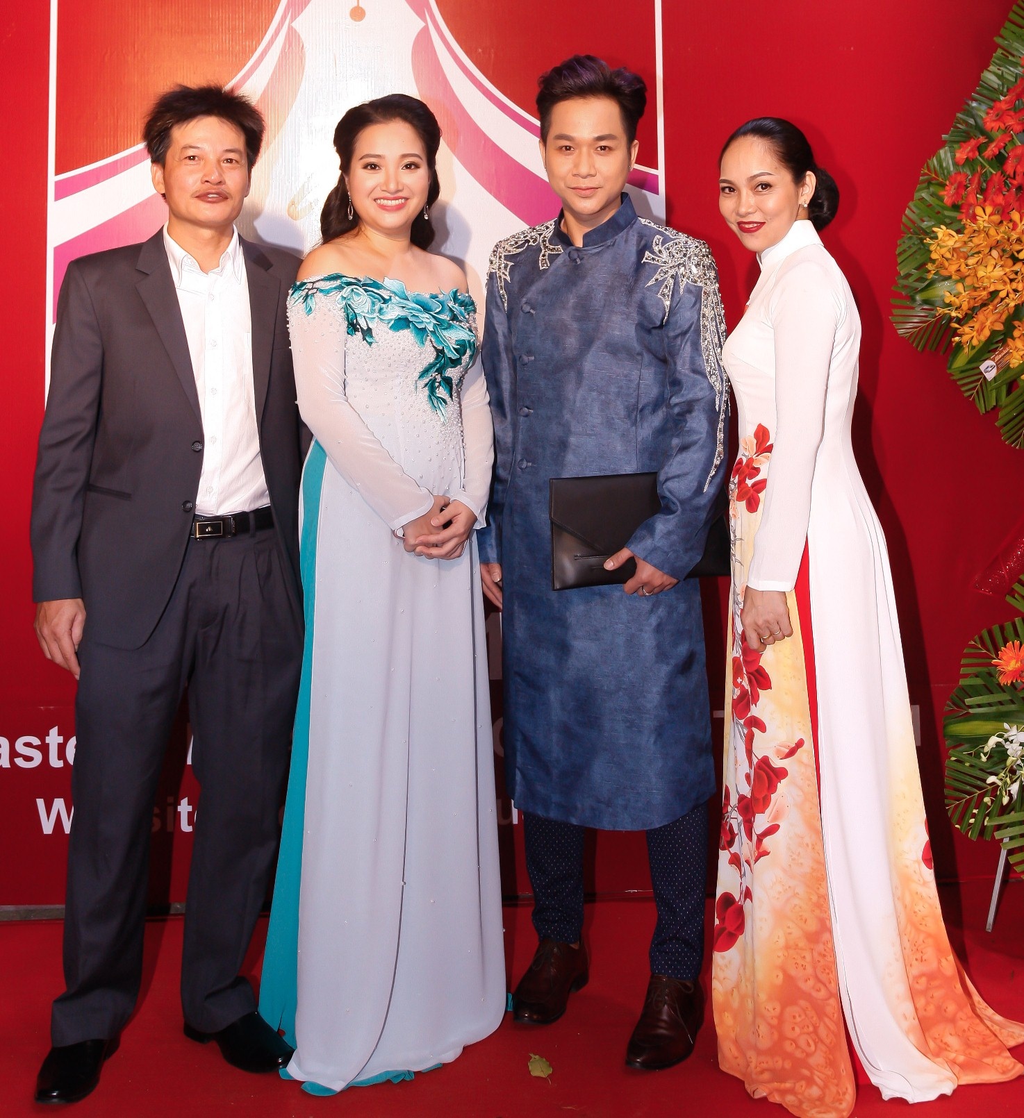 Quoc Co Quoc Nghiep tap xiec cho con trai anh 7