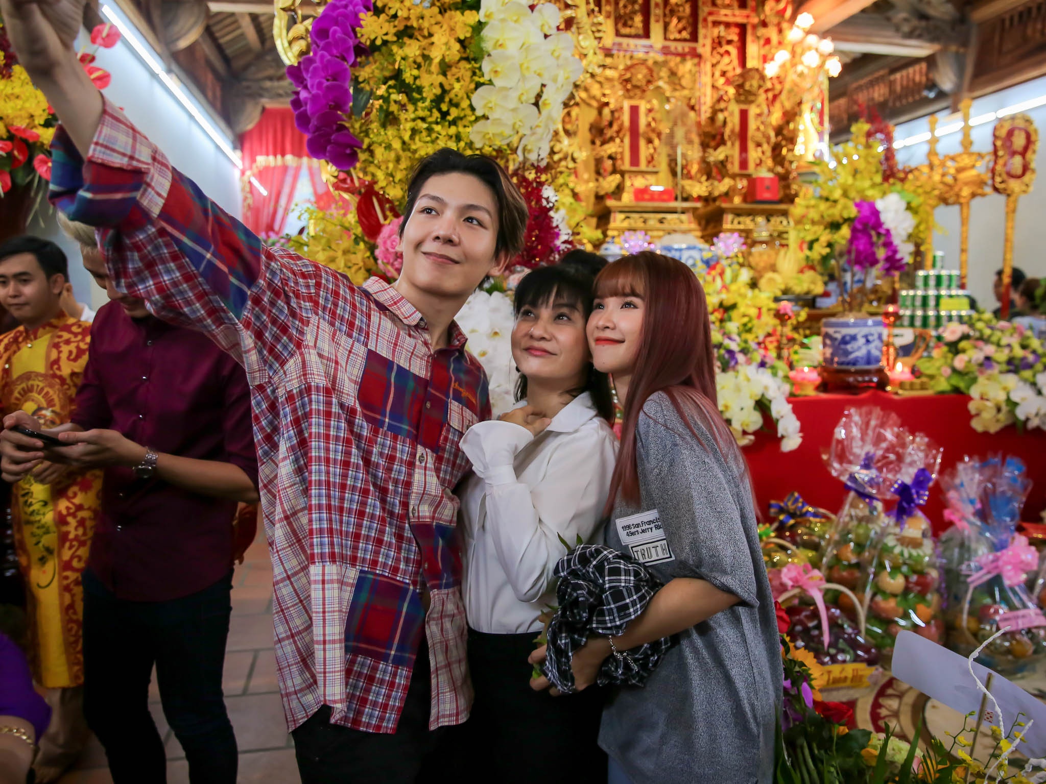 Sao Viet du gio To san khau o den tho cua Hoai Lin anh 4