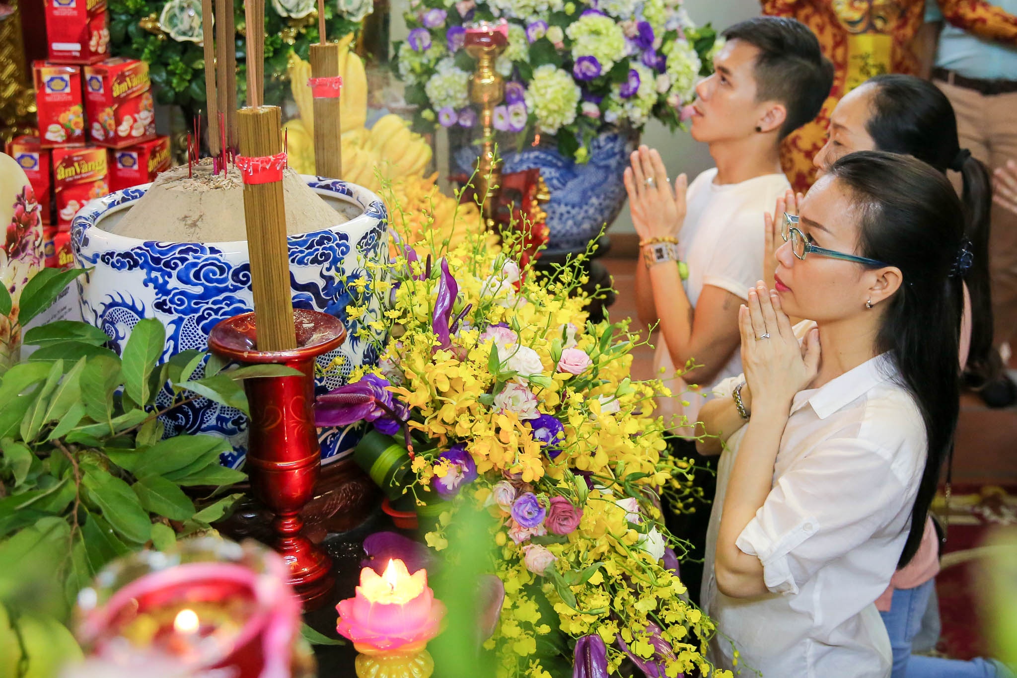 Sao Viet du gio To san khau o den tho cua Hoai Lin anh 6