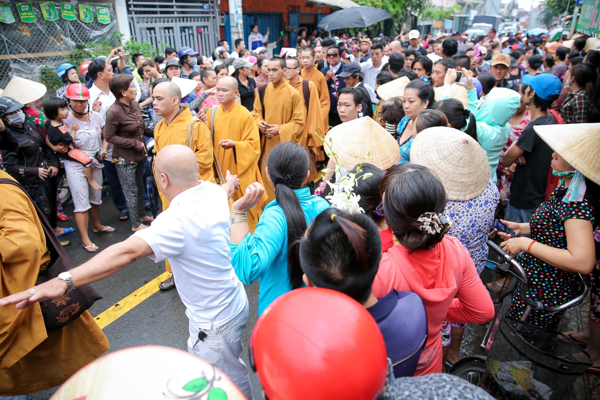 Dam tang nghe si Khanh Nam anh 6