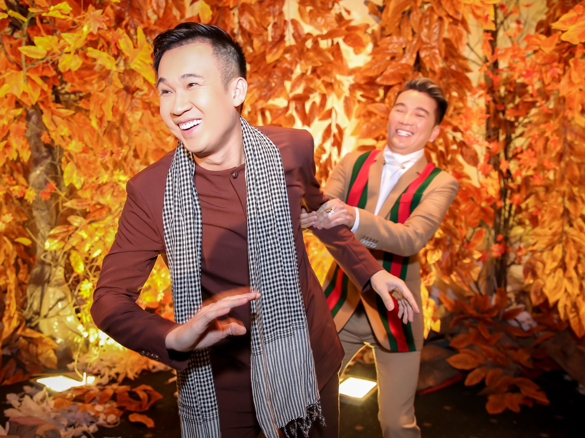 sinh nhat dam Vinh Hung anh 2