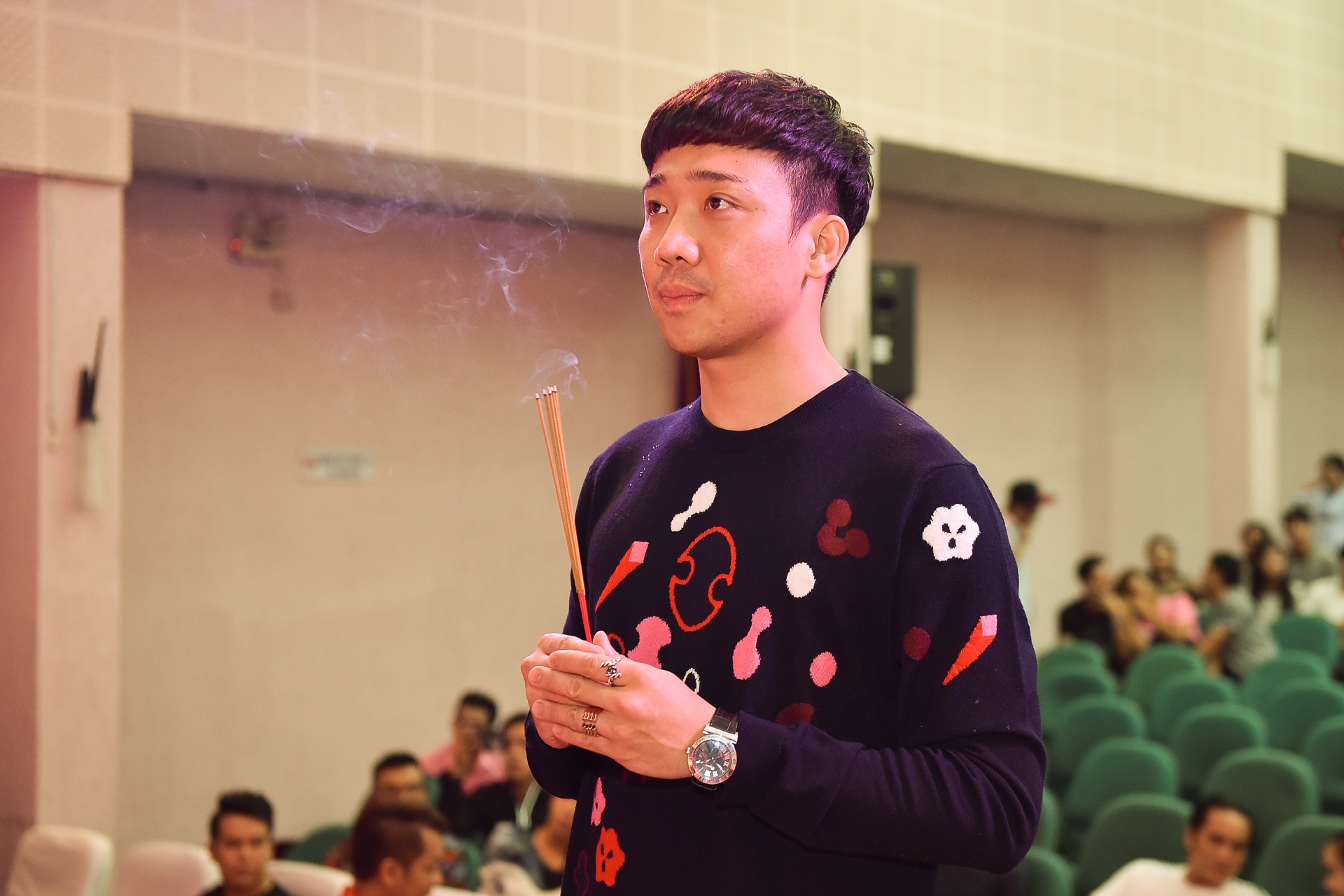 Nghe si cung to o san khau Hong Van anh 1