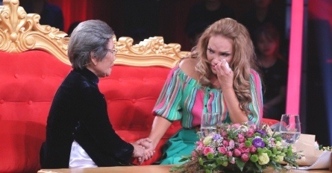 Ca si Thanh Ha nhan ra di ruot chinh la me de sau 20 nam hinh anh