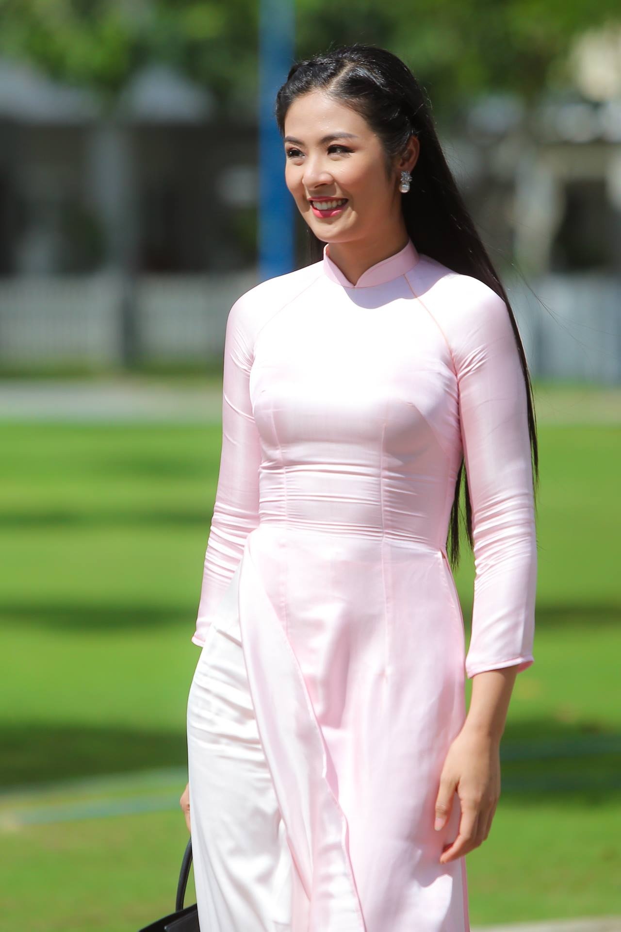 Ngoc Han lam phu dau cua Thu Thao anh 1