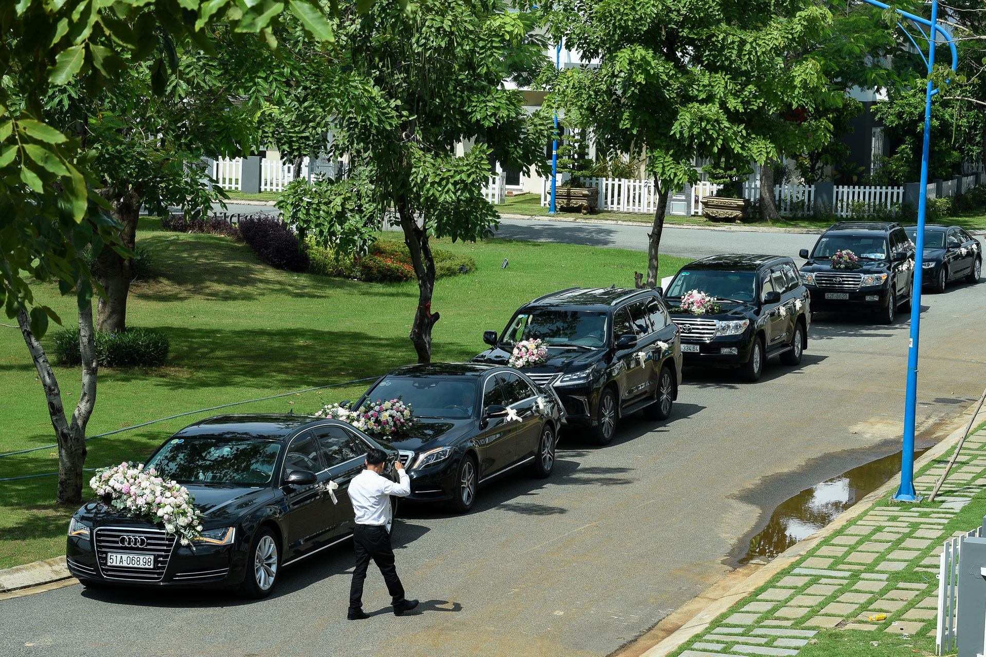 Dam cuoi hoa hau Dang Thu Thao anh 3