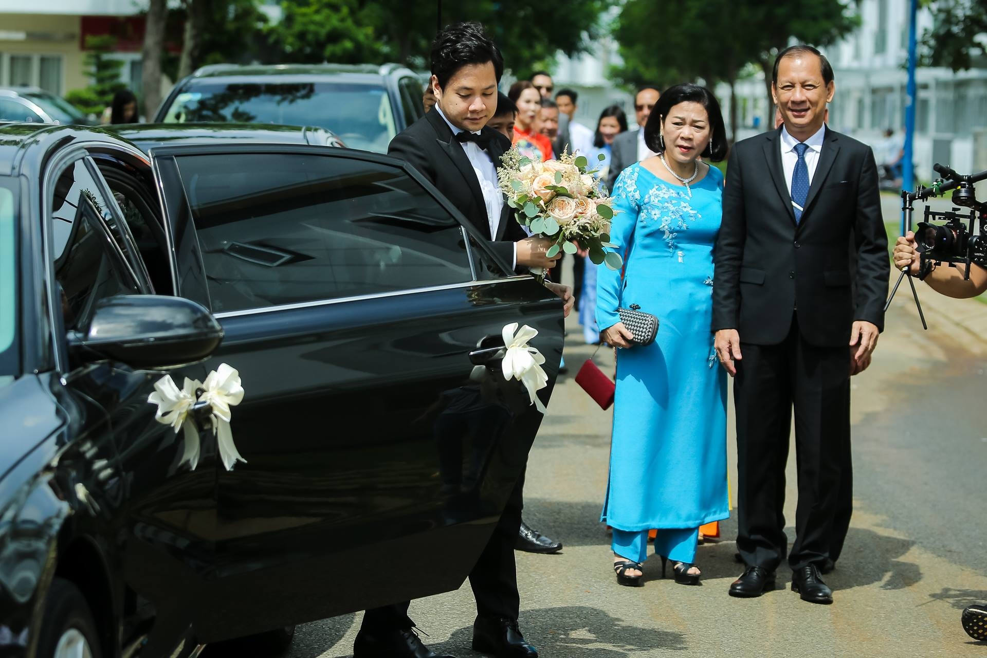 Dam cuoi hoa hau Dang Thu Thao anh 1