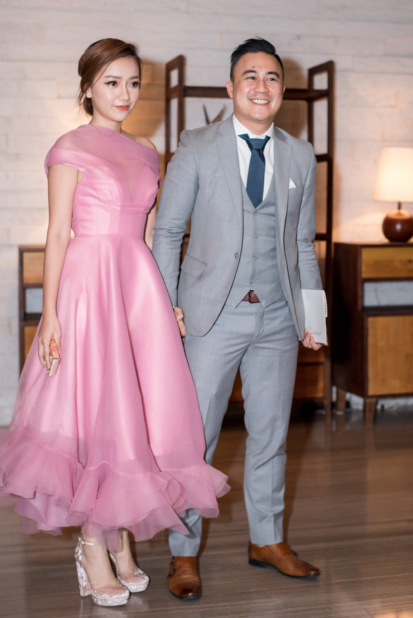 Dam cuoi hoa hau Dang Thu Thao anh 14