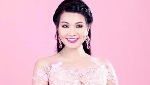 NSUT Ngoc Huyen duoc cap phep bieu dien o Viet Nam sau 15 nam hinh anh