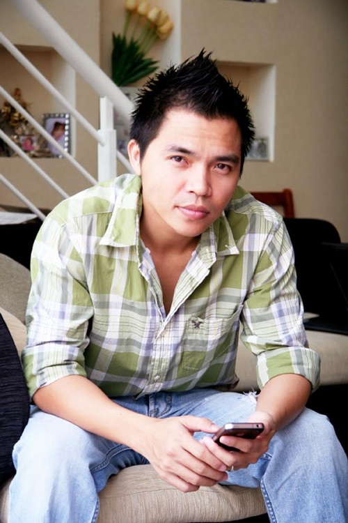 ca sĩ Lê Minh rơi vào nguy kịch vào sinh nhật ảnh 1 ca si Le Minh roi vao nguy kich vao sinh nhat anh 1