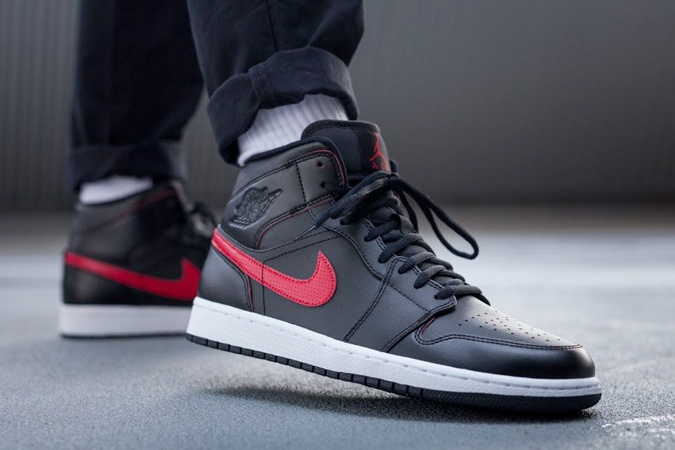 10 thuong hieu sneakers noi tieng anh 8