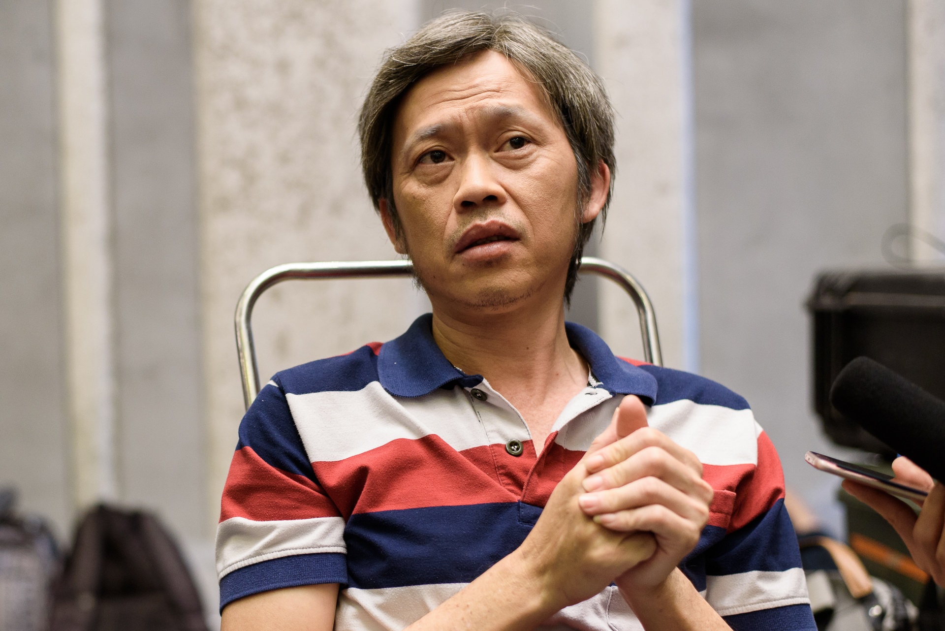 Hoai Linh: 'Dam Vinh Hung rat buong binh' hinh anh